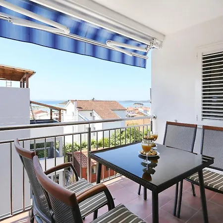 La Manche Apartment Pakostane